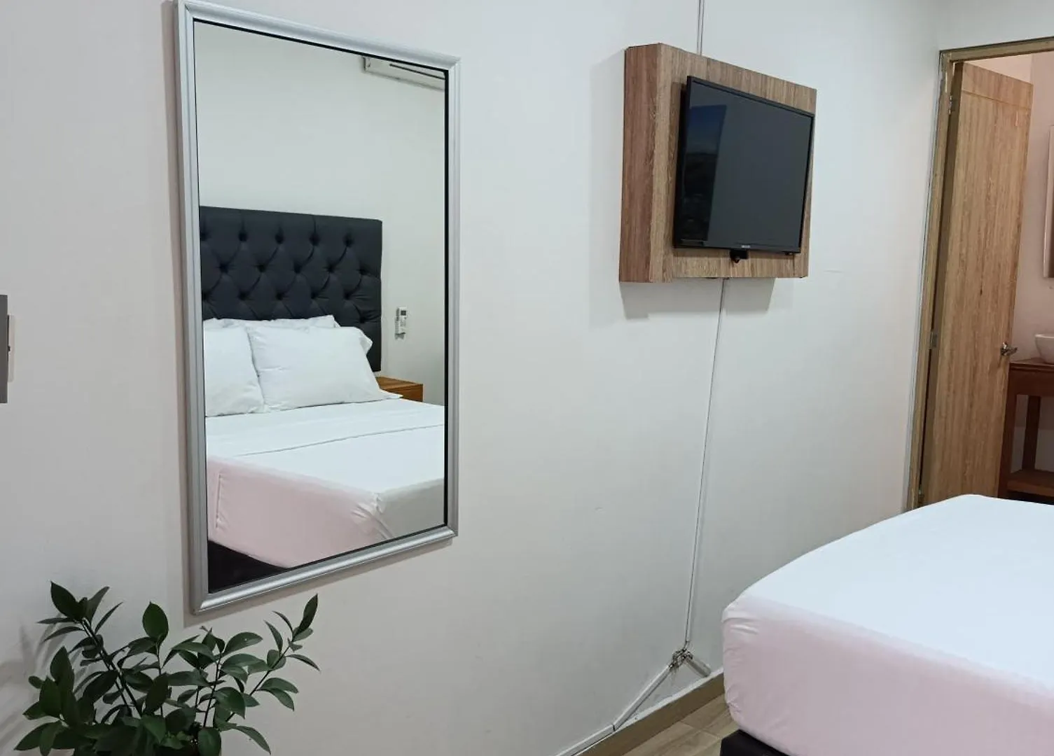 Apart Otel Apartahotel Provenza Medellín Kolombiya