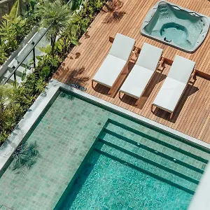 Wake Living Medellin