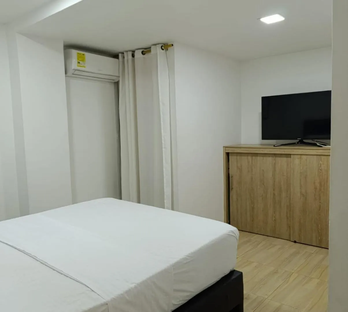 Apartahotel Provenza Medellin 0*,